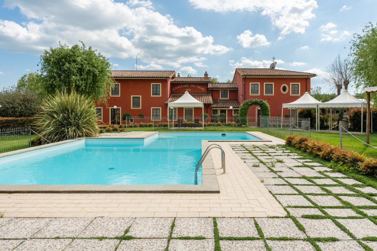 Casolare Dei Fiori - Mughetto Villa Montecarlo Eksteriør billede